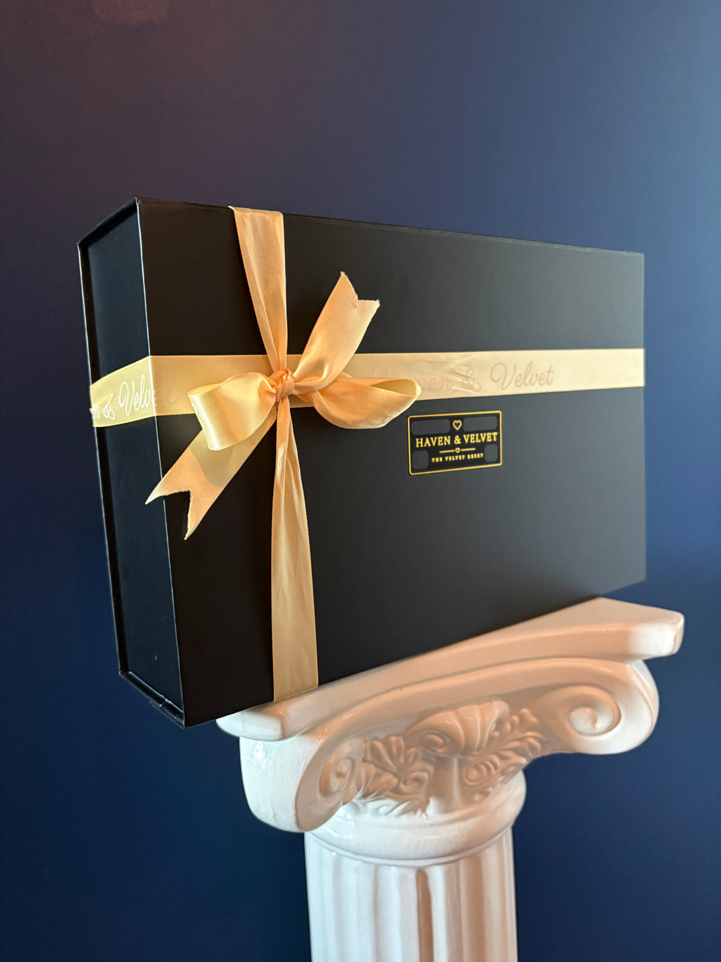The Velvet Reset — Luxury Self-Care Gift Box